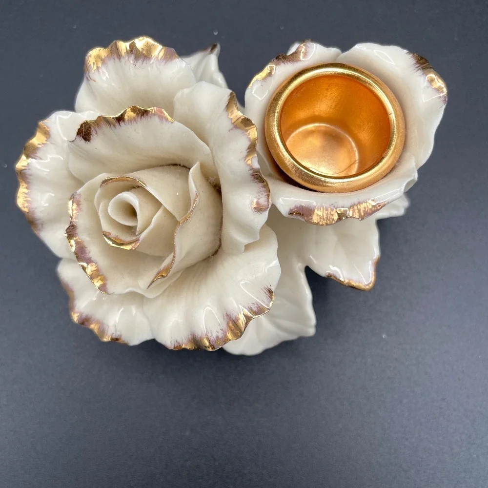 Avon Porcelain Unisex Adult OS Vintage Rose Candlestick Holders Set of 2
